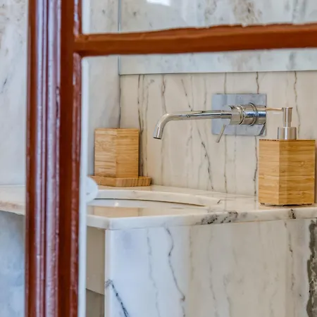 Alado Bed and breakfast 3*