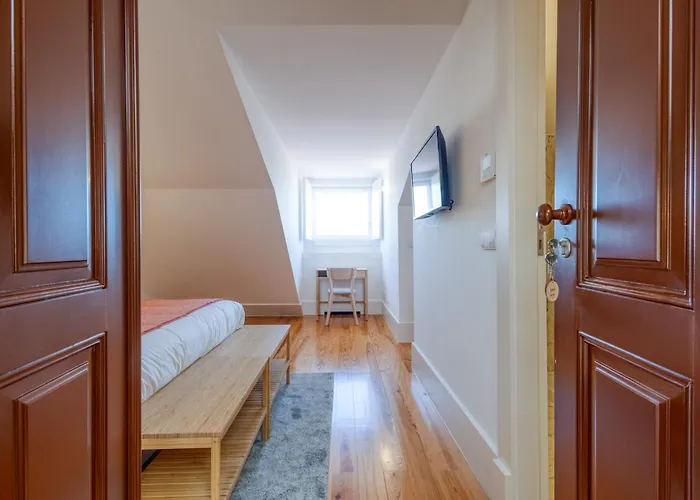 Alado Bed & Breakfast 3*